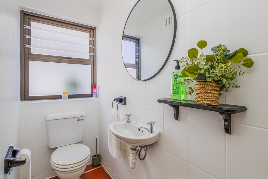 3 Bedroom Property for Sale in Myburgh Park Western Cape